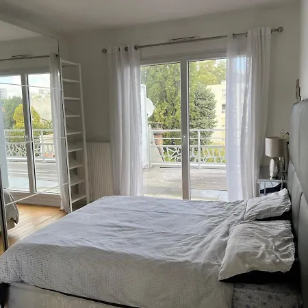 Parkliving Apartman